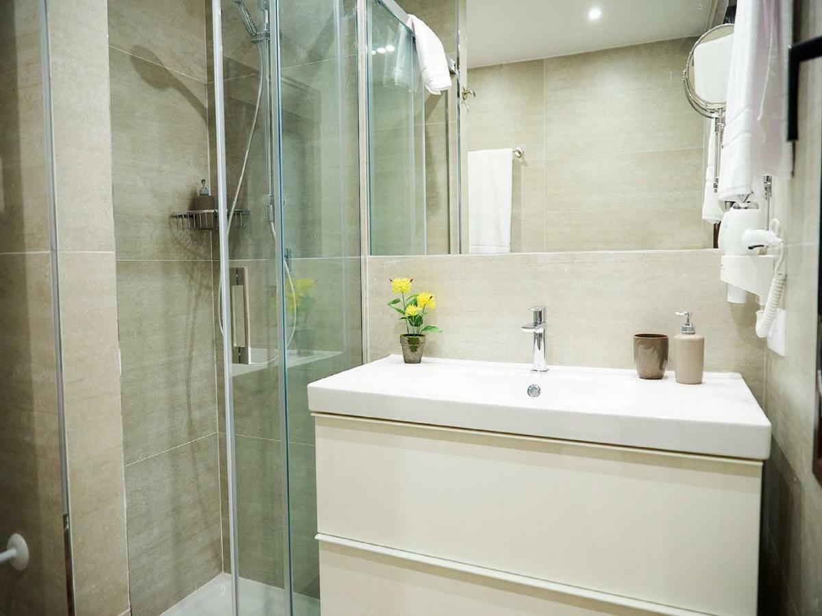 Caces Apartamentos San Pablo מראה חיצוני תמונה