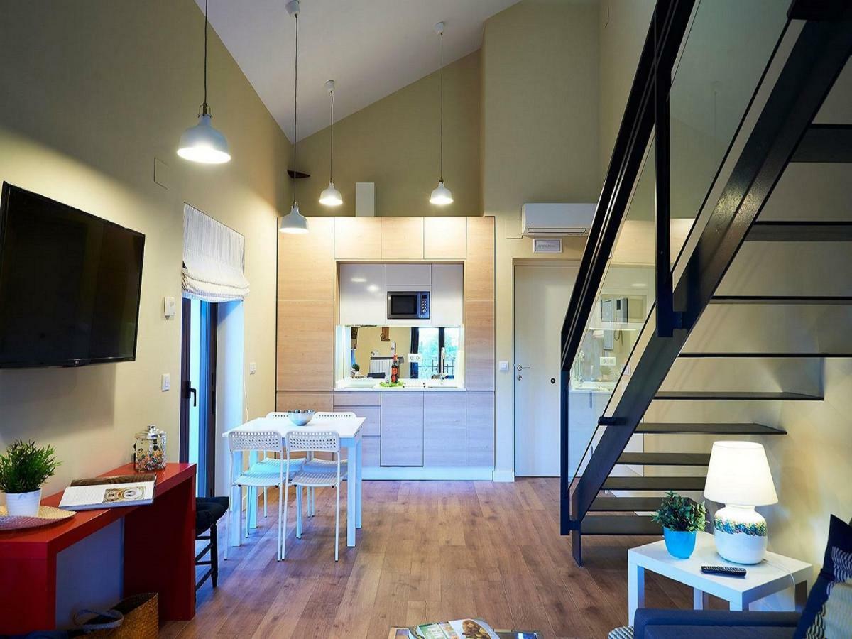 Caces Apartamentos San Pablo מראה חיצוני תמונה